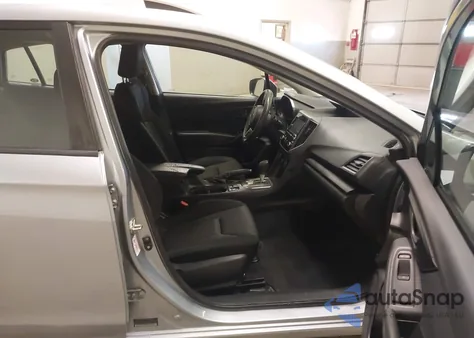 2017 Subaru Impreza 2.0I Premium from USA, damaged, VIN 4S3GTAB63H3705818